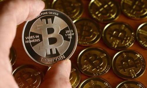 :
  排名第一的炒股软件：深入分析与选择指南 / 

关键词:
 guanjianci 炒股软件, 股票交易, 投资理财, 股票分析, 股票市场 /guanjianci 

---

在这个信息化迅速发展的时代，投资理财已经成为越来越多人的生活常态。在各种投资方式中，股票投资因其高收益潜力而备受欢迎。然而，成功的股票投资不仅依赖于投资者的判断力和市场分析能力，还需要借助于优秀的炒股软件来提供数据支持与交易便利。本文将为您介绍排名第一的炒股软件，并详细讨论如何选择适合自己的炒股软件，助您在投资之路上少走弯路。

炒股软件的种类繁多，功能各异，市面上不仅有传统的PC端软件，还有适用于手机的移动端应用，满足不同用户的需求。在选择一款合适的炒股软件时，用户需关注其功能、界面友好度、实时数据刷新速度、安全性能等多个方面。

一、什么是炒股软件？
炒股软件是指为了方便股票投资者进行股票交易与分析而开发的一类软件工具。这些软件通常具备实时行情查询、股票交易、技术分析、市场走势预测等功能，能够帮助投资者快速获取信息、做出决策。随着金融科技的迅猛发展，现如今的炒股软件不仅在性能上不断提升，还融入了人工智能、云计算等新技术，使得数据处理更加高效、准确。

二、排名第一的炒股软件推荐
在众多的炒股软件中，排名第一的炒股软件应当具备广泛的用户基础、良好的口碑及丰富的功能。例如，某知名的炒股软件已经凭借其强大的数据处理能力与高效的用户体验，赢得了大量用户的青睐。接下来，我们将对其主要特性进行分析。

首先，该软件提供了实时的股票行情数据，使用户能够在瞬息万变的市场中及时获取信息。这一点对于股票交易者尤为重要，因为股票行情的波动往往在一瞬间决定了买卖时机。其次，其技术分析工具非常强大，用户可以利用多种技术指标进行股票趋势分析，从而做出更为准确的投资决策。

此外，该软件还具备良好的用户界面设计，操作简单易懂，即使是初学者也能快速上手。用户在使用过程中如果遇到问题，还可以随时联系客服进行咨询，提供了良好的用户体验。另外，该软件的安全性也值得信赖，用户的资金及个人信息都有保障，让投资更加安心。

三、如何选择适合自己的炒股软件？
选择一款合适的炒股软件，需要综合考虑多个因素。以下几个方面是用户在选择时应当着重关注的：

1. 功能需求：不同的投资者对炒股软件的需求各不相同，例如，对于初学者来说，可能更关注软件的操作简单性与教育功能，而对经验丰富的投资者来说，技术分析工具与实时数据更新速度可能更为重要。因此，首先要明确自己的投资需求。

2. 用户体验：良好的用户体验是炒股软件的重要指标，包括软件的界面设计、操作的流畅度以及用户反馈的及时性等。选择一个界面友好、操作简单的炒股软件，会让用户在使用过程中感到更为舒适，从而提高使用频率。

3. 信誉与安全：在互联网时代，安全性问题显得尤为重要，投资者务必选择信誉良好的炒股软件，以保障个人信息和资金的安全。建议在选择前查看用户评价，确保所选择的软件无重大安全隐患。

4. 实时信息更新：股市瞬息万变，信息的时效性对于投资者来说至关重要。因此，选择一款能快速更新实时数据的炒股软件，有助于用户及时把握投资机会。

5. 客户服务：优质的客户服务能帮助用户更快解决在操作中的疑难问题。选择时可关注该软件的客服响应速度和解决问题的能力，确保在遇到问题时能快速获得帮助。

四、炒股软件的趋势与前景
随着人工智能、区块链等技术的发展，炒股软件正在经历深刻的变革。越来越多的炒股软件开始引入 AI 算法，能够通过对历史数据的深度学习，给出更为精准的投资建议。此外，社交交易功能的兴起也使得用户可以分享自己的交易理念与操作经验，增加了投资决策的多样性。

未来的炒股软件可能会更加智能化，会考虑个人用户的风险偏好、投资风格等因素，为其量身定制投资方案。同时，随着金融监管环境的日益完善，炒股软件的安全性与合规性将进一步提升，用户的资金与信息也将得到更好的保护。

可能的相关问题

1. 炒股软件的主要功能有哪些？
炒股软件的主要功能通常包括以下几项：
实时行情查询：投资者可以通过软件随时查看各类股票的实时价格、涨跌幅、成交量等信息。可以快速掌握市场动态，制定买卖策略。
股票交易：大多数炒股软件都支持直接进行股票买卖，投资者可以快捷地下单，实时监控交易情况。
技术分析工具：许多软件提供了多种技术指标与图表分析功能，帮助用户分析市场趋势及预测未来走势，如移动平均线、MACD、KDJ 等。
新闻资讯：炒股软件通常会集成财经新闻与市场分析，帮助用户了解影响市场走势的各种因素。
交易策略：一些高级炒股软件会提供投资策略分析，用户可根据历史数据进行模拟交易，学习改善自己的投资技巧。

2. 炒股软件的使用成本如何？
炒股软件的使用成本一般包括软件的购买费用、交易佣金和其他相关费用。对于一些平台，用户可能需要支付一笔固定的订阅费或一次性购买费，而有些软件则是免费的，但可能会通过收取交易费用来盈利。在选择软件时，用户需要仔细阅读相关费用条款，综合考虑自身的交易频率与投资金额，以使用成本。

3. 如何保证炒股软件的安全性？
保证炒股软件的安全性主要有以下几个方面：
选择知名品牌：用户应选择行业内知名、口碑好的炒股软件，通常这些软件会制定严格的安全措施。
检查安全认证：在下载或注册之前，可以查看软件是否具备相关的安全认证及合规证书，如信息安全管理认证等。
定期更新：用户应确保所用软件及时更新，以确保修复已知的安全漏洞，避免可能的安全隐患。

4. 炒股软件能否替代专业投资顾问？
炒股软件在数据分析、实时信息获取等方面确实能够帮助用户做出更好的投资决策，但不能完全替代专业投资顾问。专业顾问不仅具备丰富的市场经验与深厚的知识储备，还能根据用户的具体情况提供个性化的投资建议。而炒股软件的决策主要依赖于数据与模型，有时难以全面考虑市场变化和个体差异，因此应该将其视为辅助手段。

5. 炒股软件的使用技巧有哪些？
对于初学者来说，下面几个使用技巧可以帮助提高炒股软件的使用效率：
熟悉功能：在使用前，花一些时间熟悉软件的各项功能，了解各个模块的作用，不会在交易时出现错误。
设置警报：用户可以根据自己的操作策略，设置价格警报，及时获取市场动态。
定期回顾：定期对自己的交易记录进行回顾和总结，结合炒股软件的数据与分析，找出成功与失败的原因。

总之，选对了a href=